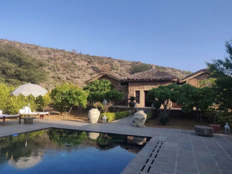 best resort in jaipur